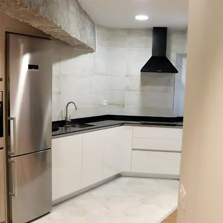 Apartment Atico Industrial Centrico, Reformado, Air-acond, Netflix, Wifi *