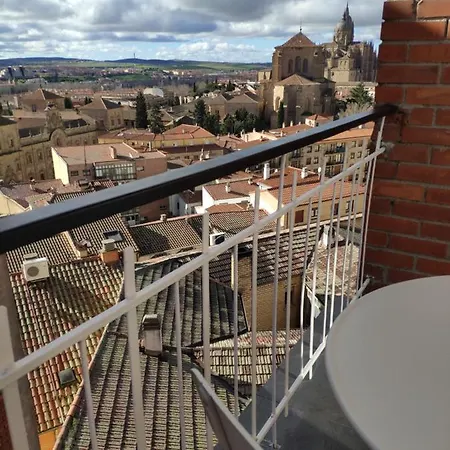 Appartement ático Industrial Céntrico. Reformado. Aire Acond, Wifi *